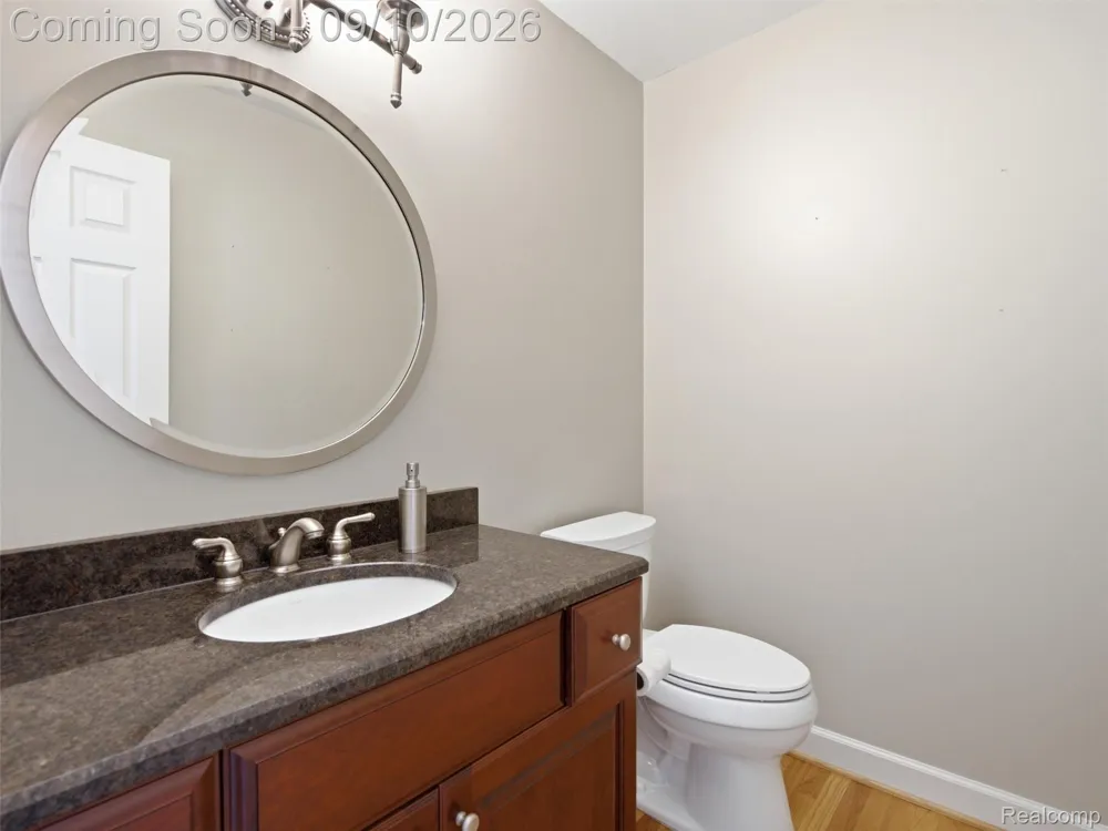 3569 Wedgewood Drive Rochester Hills City, MI 48306
