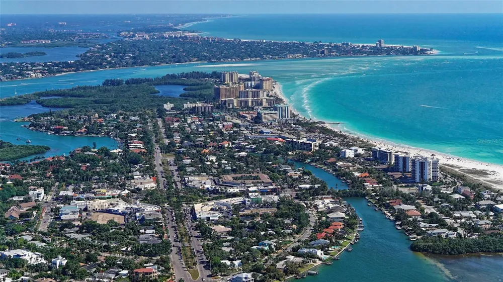 536 GUNWALE LANE Longboat Key, FL 34228