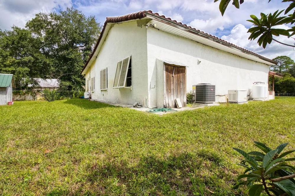 1690 JAMES STREET New Smyrna Beach, FL 32168