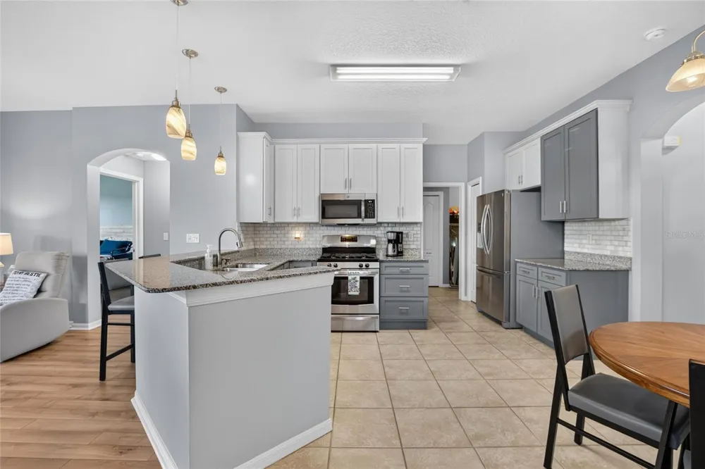 1917 INVERNESS GREENS DRIVE Sun City Center, FL 33573