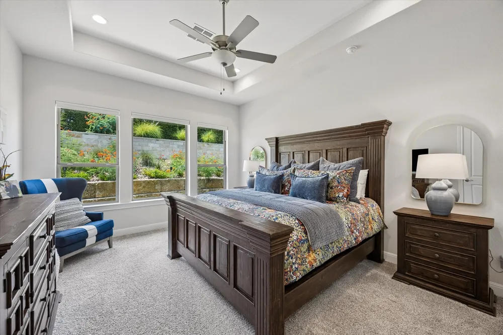 19513 Tranquility Falls Path Lago Vista, TX 78645