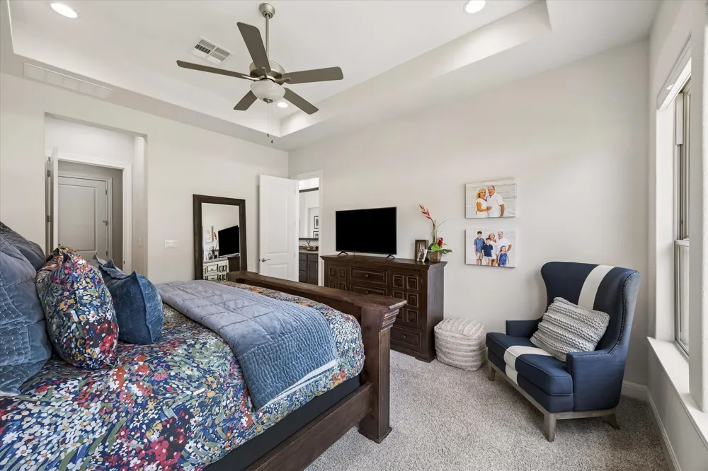 19513 Tranquility Falls Path Lago Vista, TX 78645