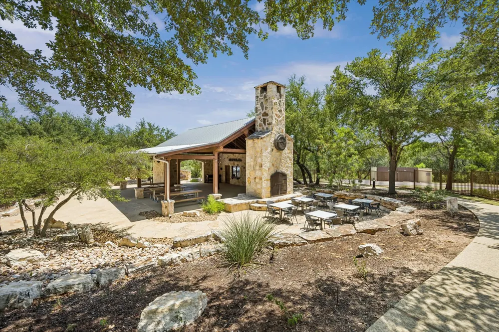 19513 Tranquility Falls Path Lago Vista, TX 78645