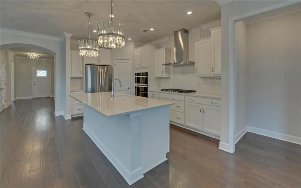 2457 Naples Street Hoschton, GA 30548