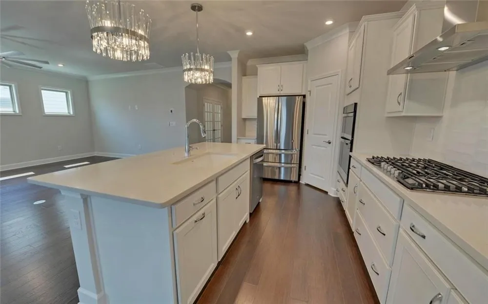 2457 Naples Street Hoschton, GA 30548