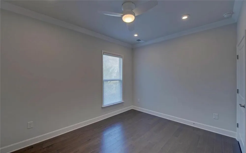 2457 Naples Street Hoschton, GA 30548