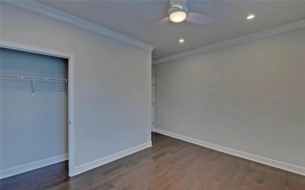 2457 Naples Street Hoschton, GA 30548