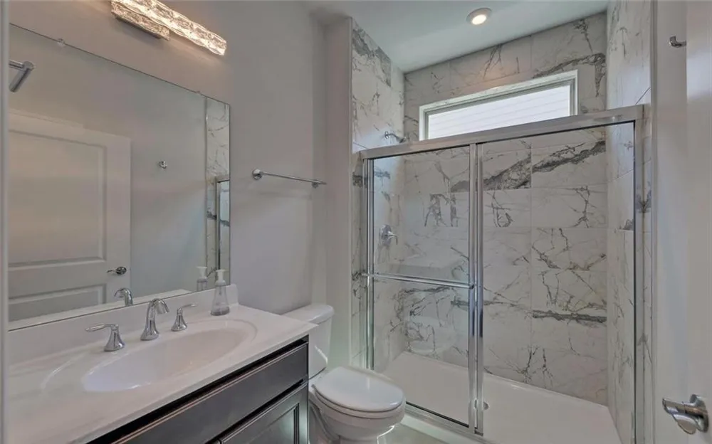 2457 Naples Street Hoschton, GA 30548