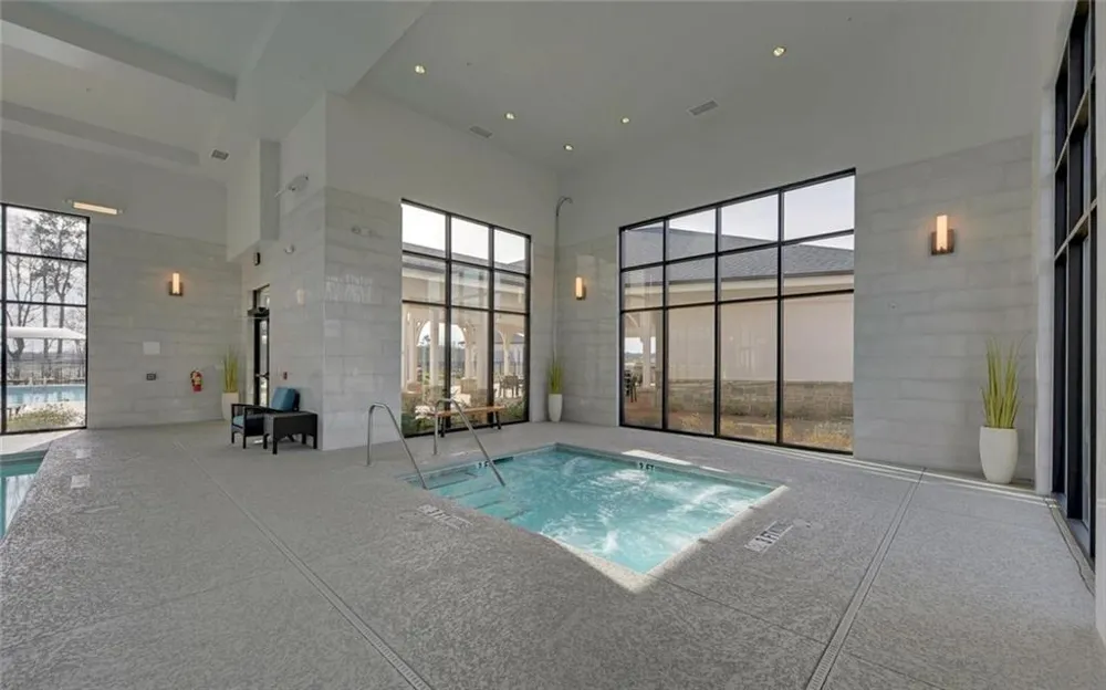 2457 Naples Street Hoschton, GA 30548