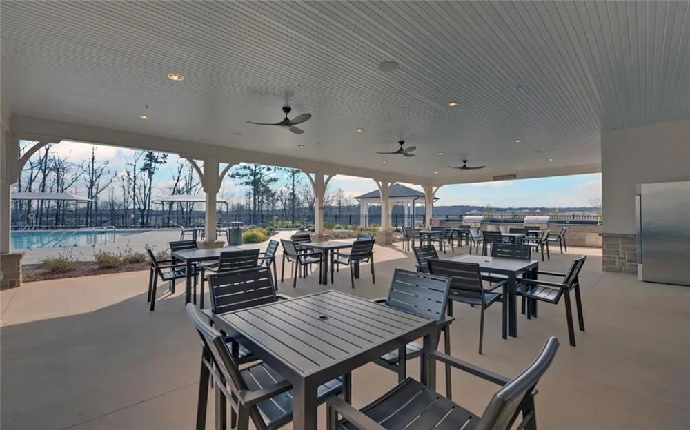 2457 Naples Street Hoschton, GA 30548