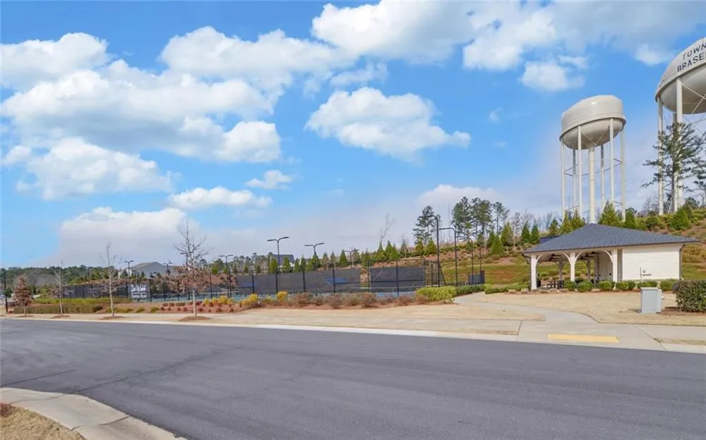 2457 Naples Street Hoschton, GA 30548