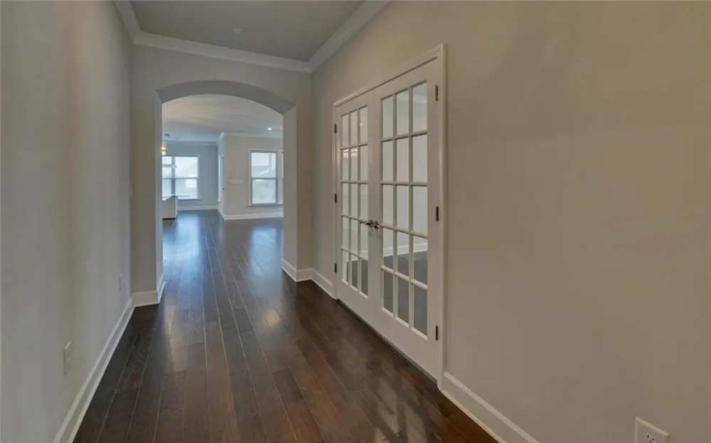 2457 Naples Street Hoschton, GA 30548