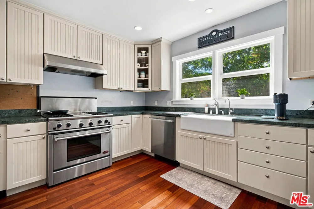 12123 Addison Street Los Angeles, CA 91607