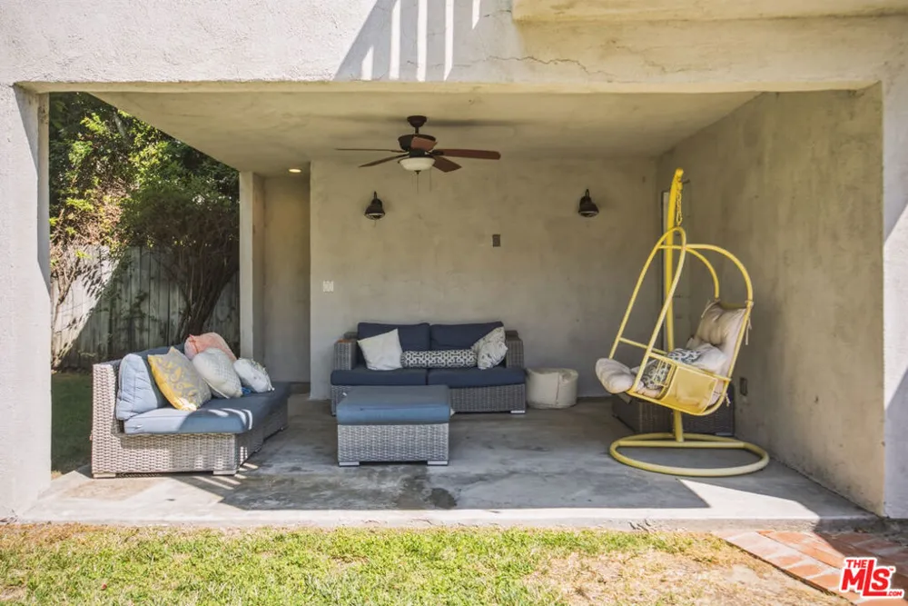 12123 Addison Street Los Angeles, CA 91607