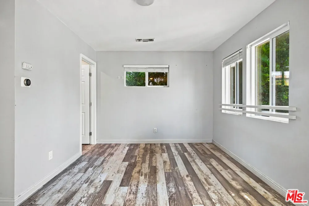 12123 Addison Street Los Angeles, CA 91607