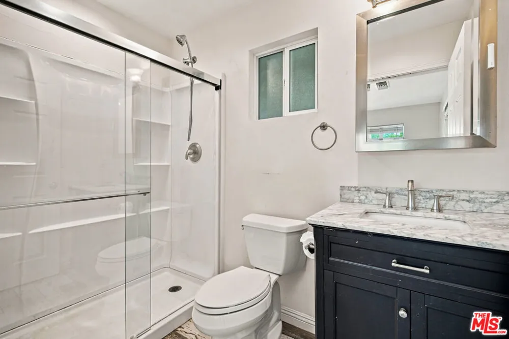 12123 Addison Street Los Angeles, CA 91607