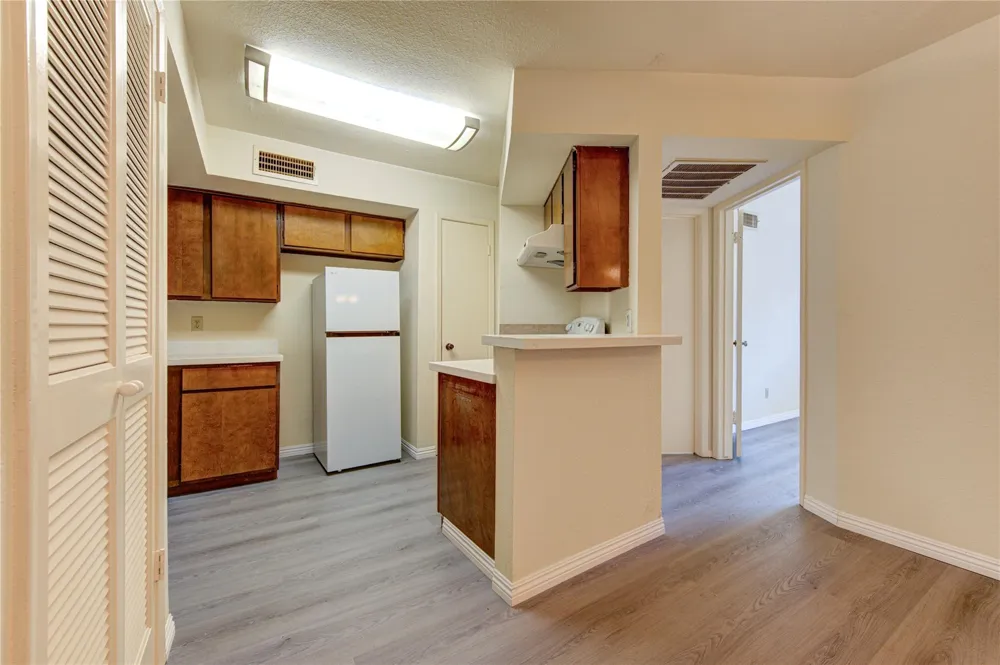 10811 Richmond Avenue #9 Houston, TX 77042