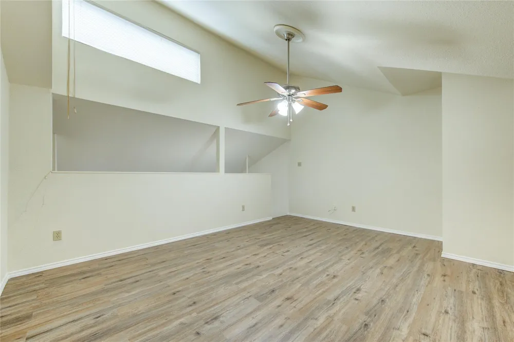 10811 Richmond Avenue #9 Houston, TX 77042