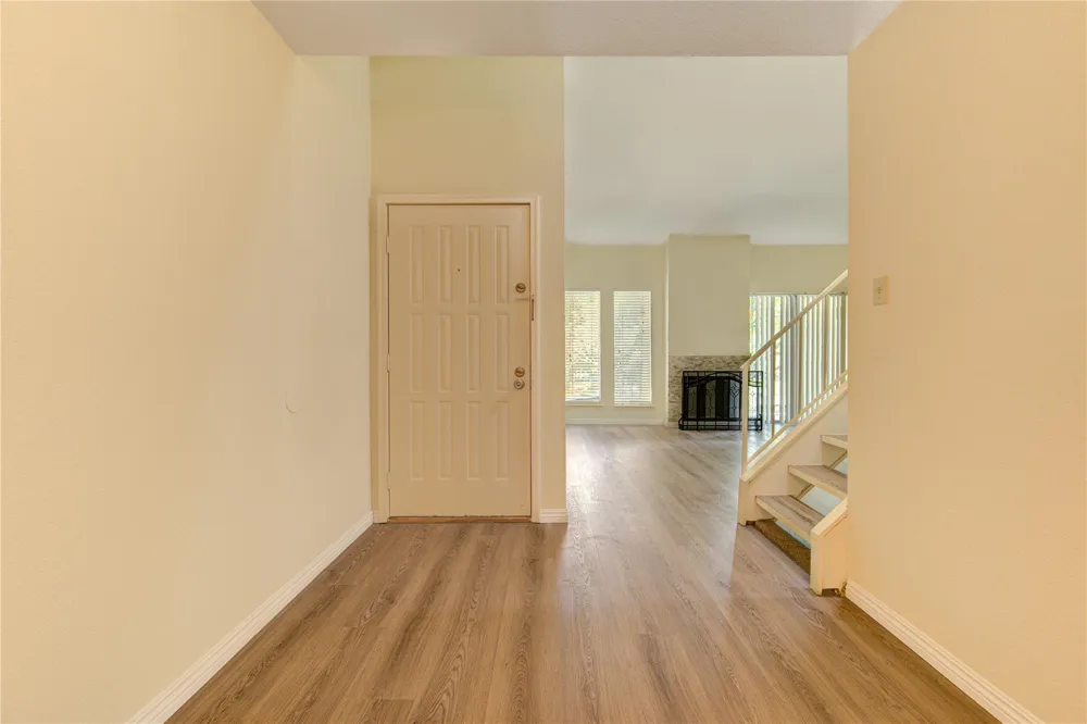 10811 Richmond Avenue #9 Houston, TX 77042