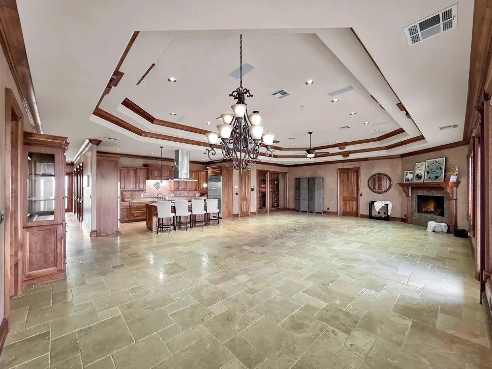1239 Lagoon Drive Crystal Beach, TX 77650
