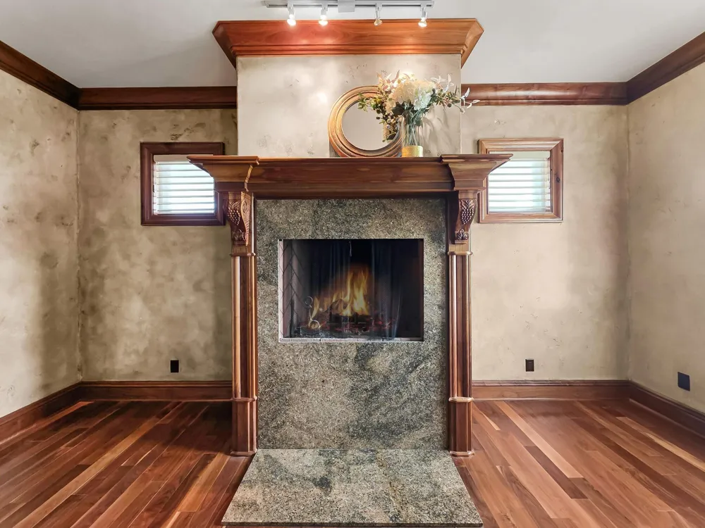 1239 Lagoon Drive Crystal Beach, TX 77650