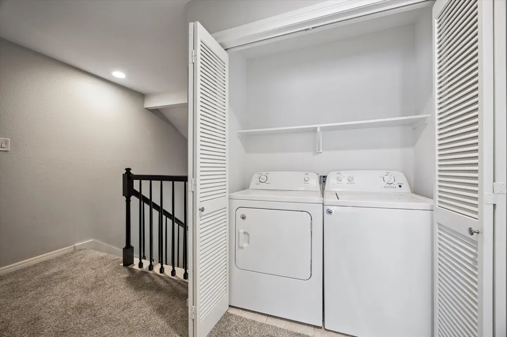 701 Bering Drive #1001 Houston, TX 77057