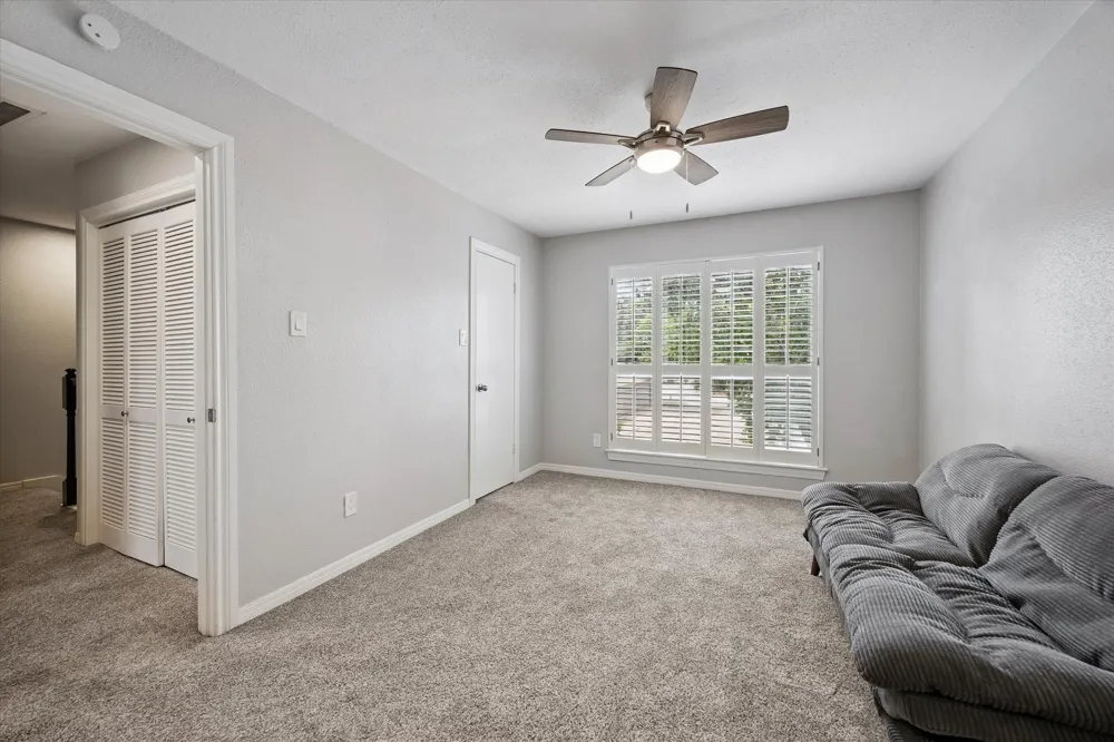 701 Bering Drive #1001 Houston, TX 77057