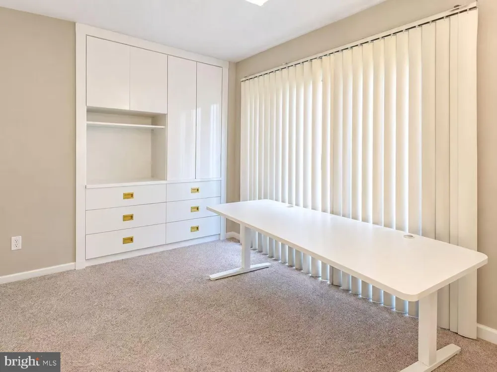 301 BROWNING LANE #52 Cherry Hill, NJ 08003