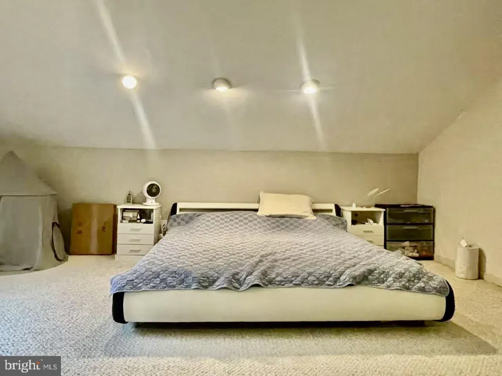 301 BROWNING LANE #52 Cherry Hill, NJ 08003