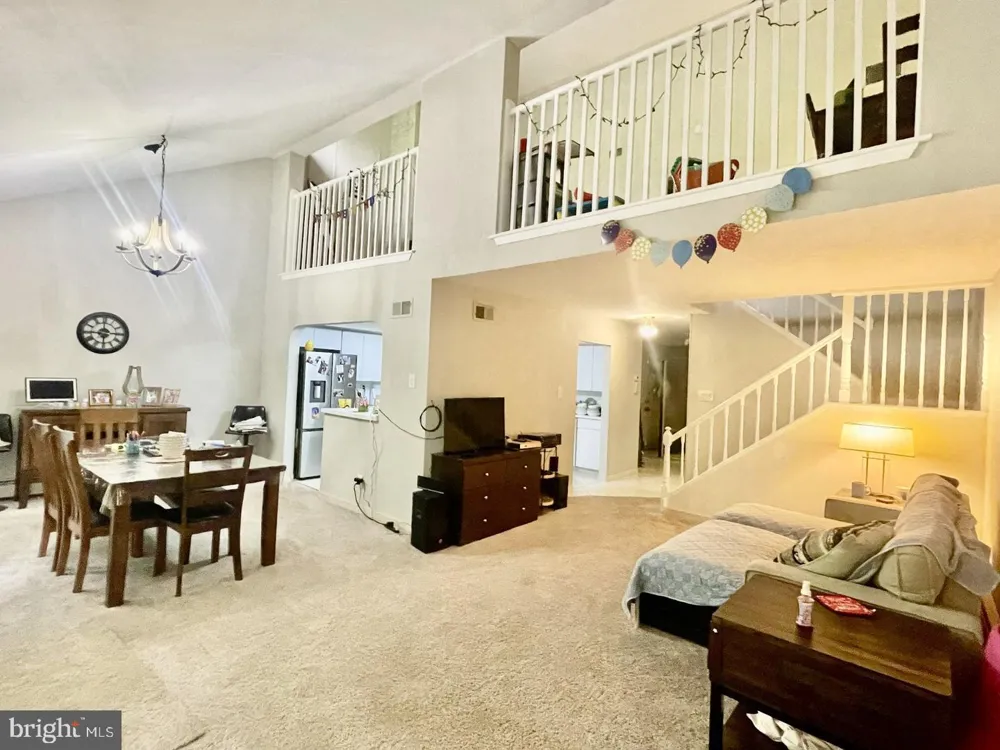 301 BROWNING LANE #52 Cherry Hill, NJ 08003