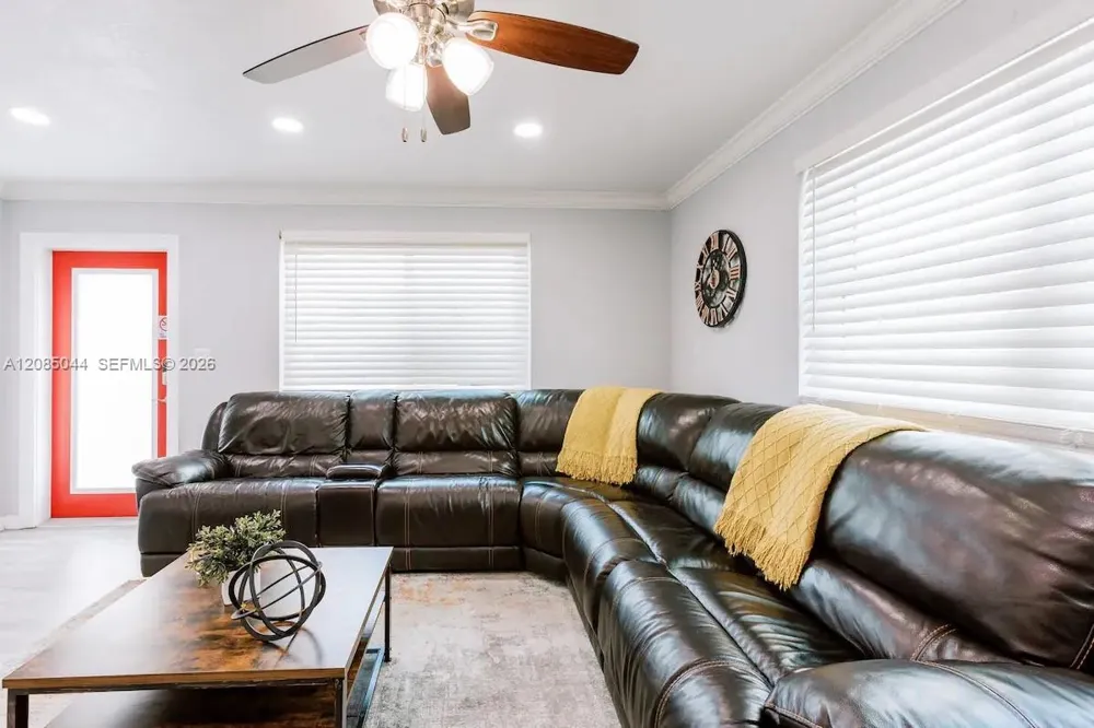 1647 NW 29th Ave #1 Miami, FL 33125