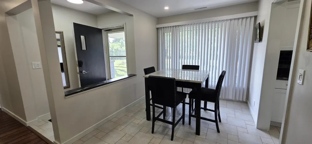 5335 Orchard Lake Road West Bloomfield, MI 48323