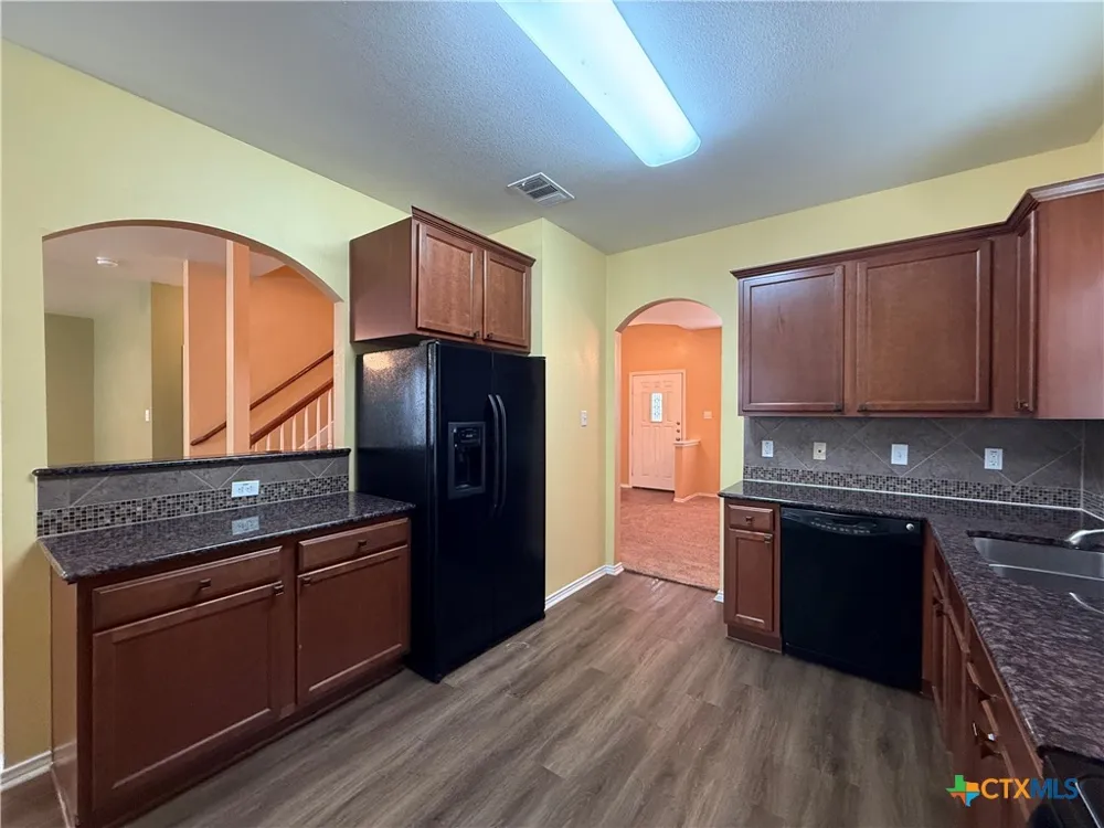302 Sandra Sue Drive Killeen, TX 76542