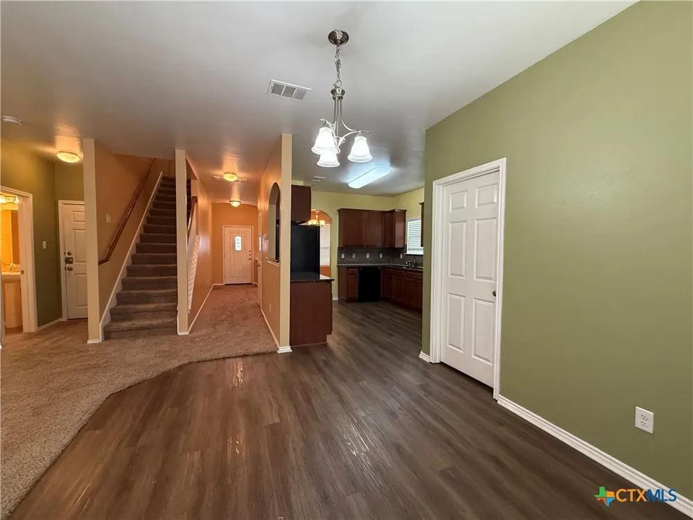 302 Sandra Sue Drive Killeen, TX 76542