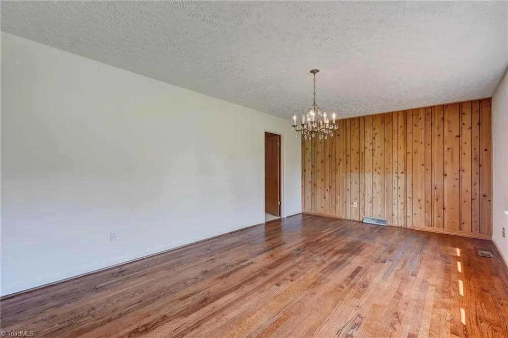 2036 Camp Springs Road Reidsville, NC 27320