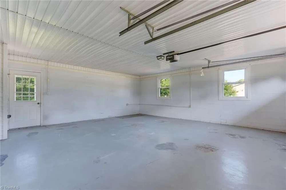 2036 Camp Springs Road Reidsville, NC 27320