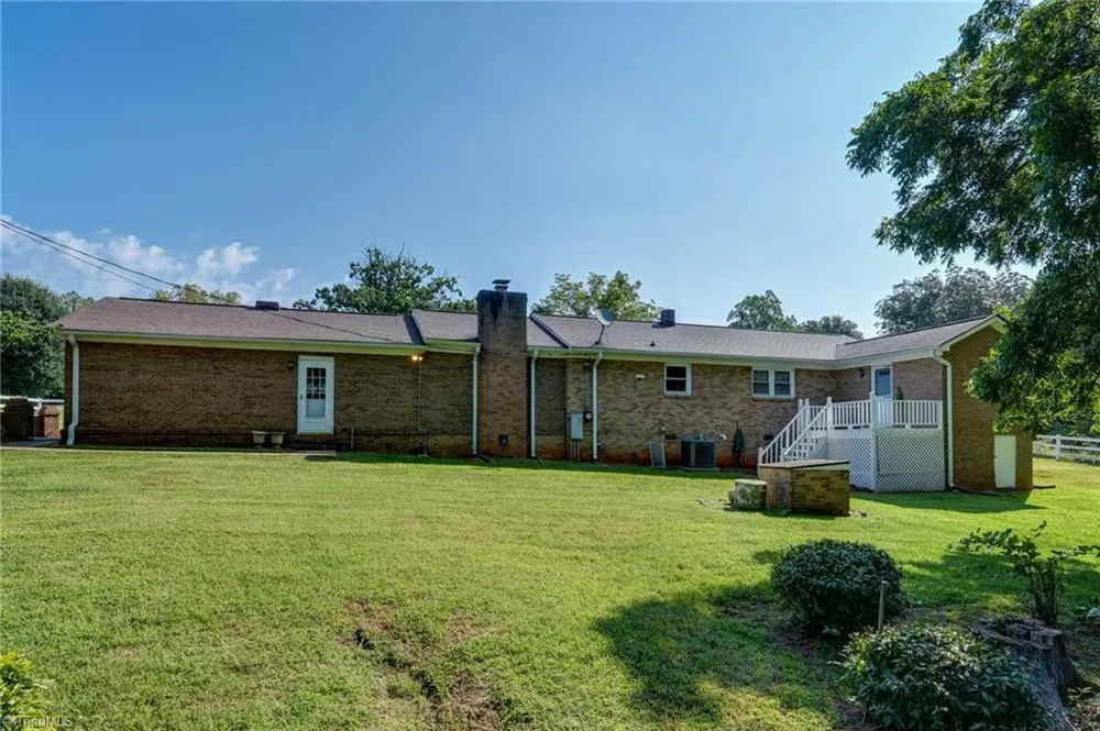 2036 Camp Springs Road Reidsville, NC 27320