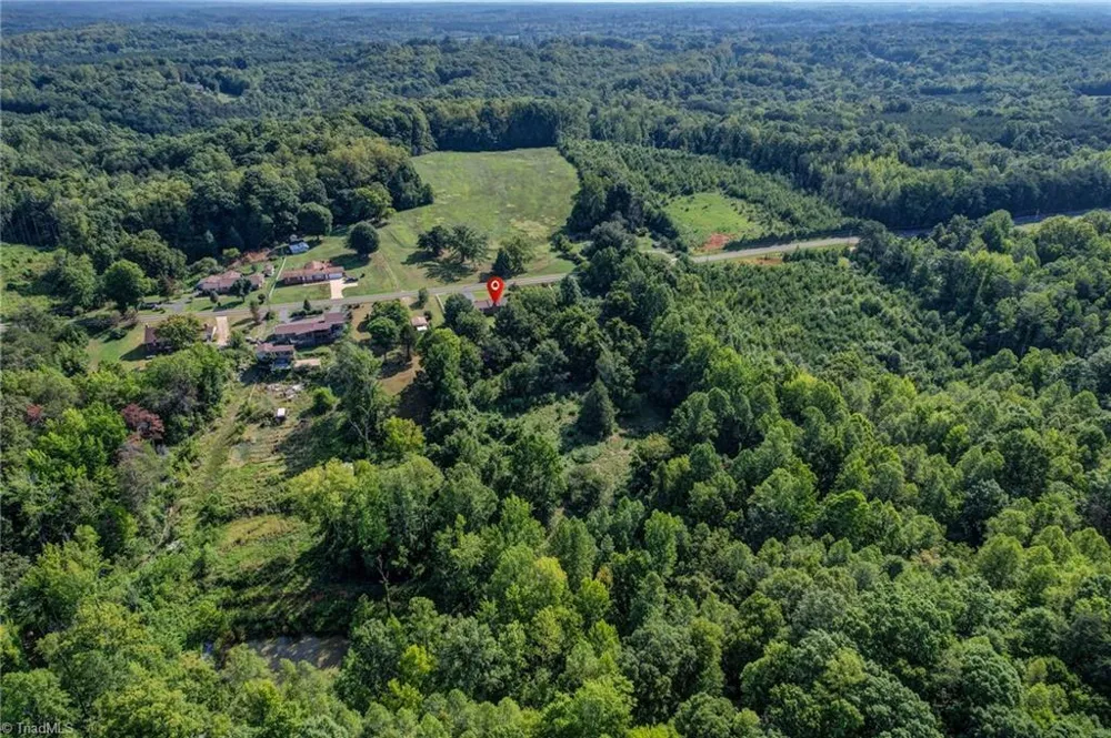 2036 Camp Springs Road Reidsville, NC 27320