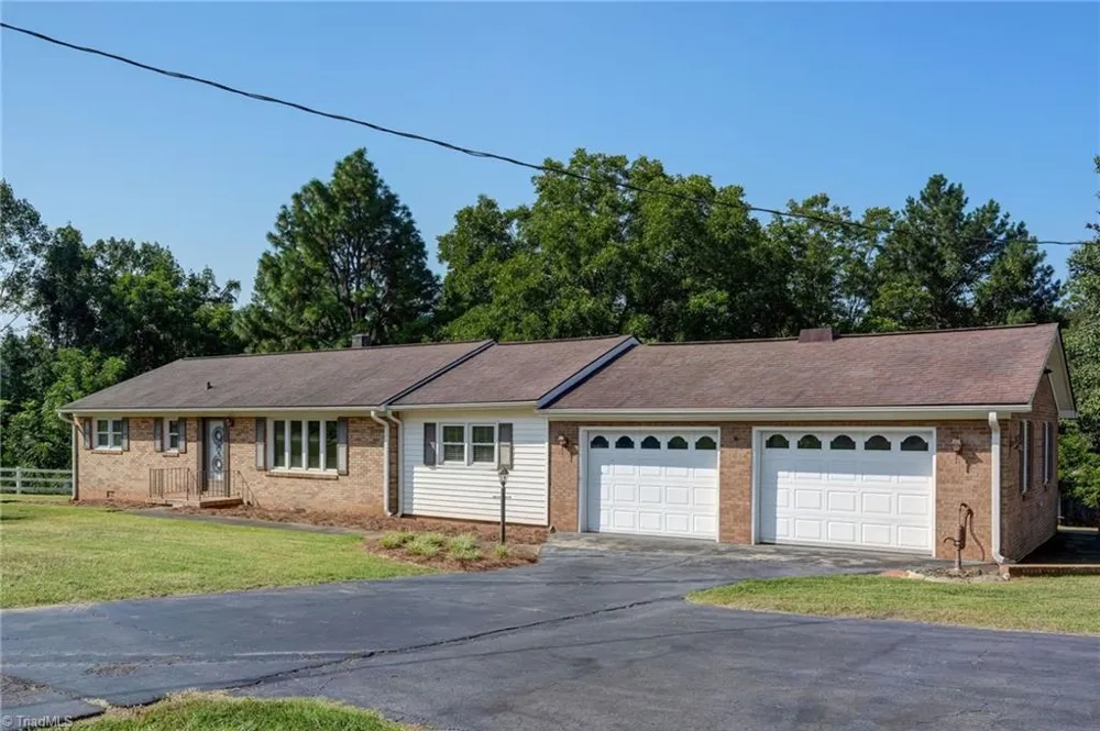 2036 Camp Springs Road Reidsville, NC 27320