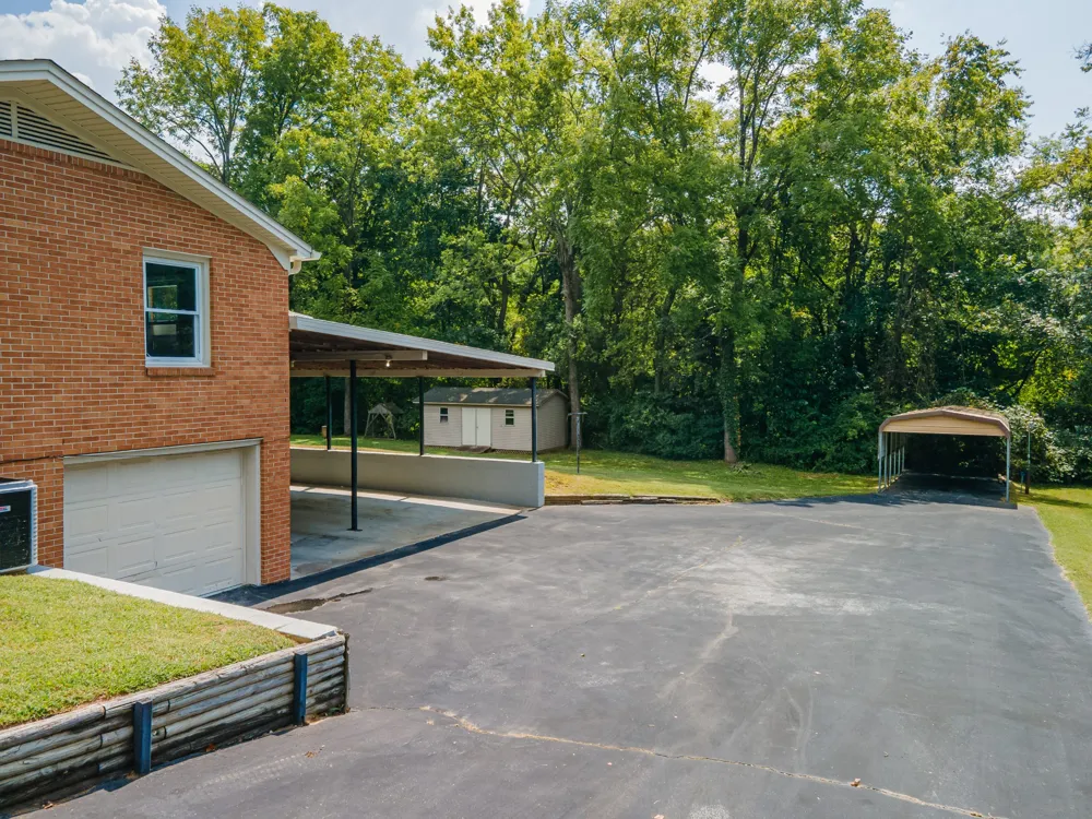 109 Caldwell Dr Columbia, TN 38401
