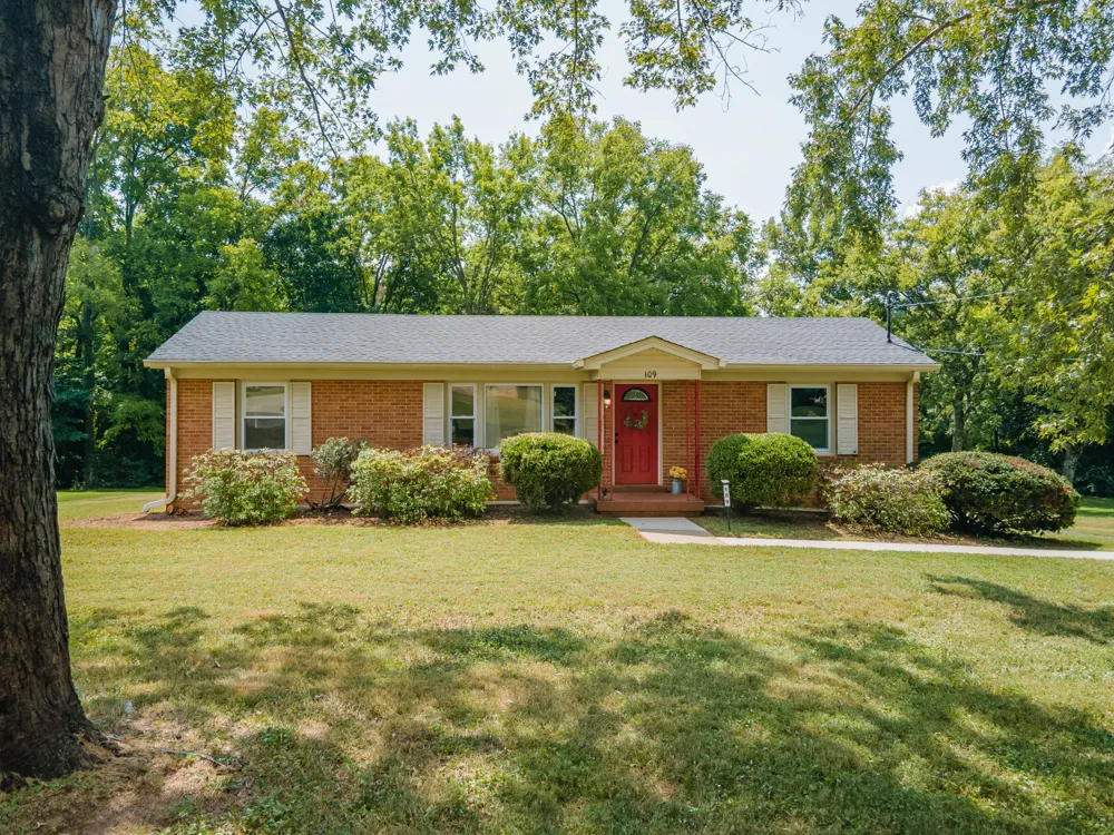 109 Caldwell Dr Columbia, TN 38401