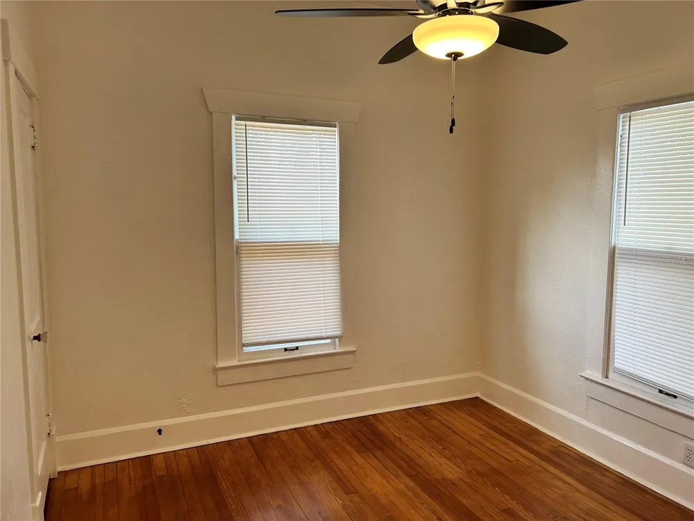 2443 4TH AVENUE St Petersburg, FL 33713
