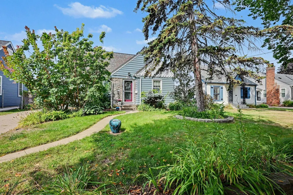 5940 Clinton Avenue Minneapolis, MN 55419