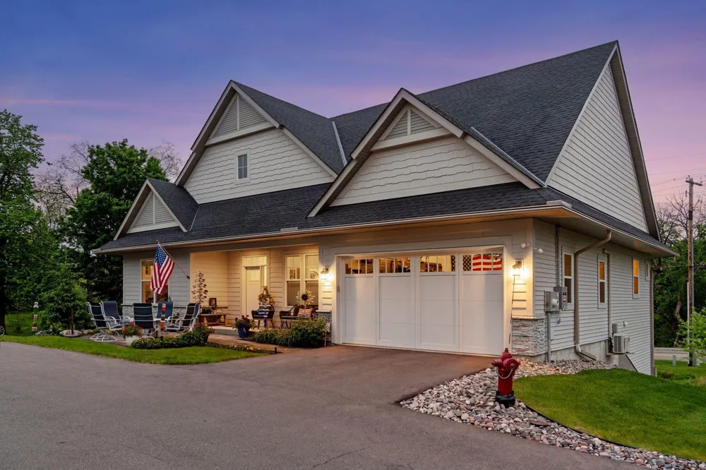 5525 Eden Prairie Road Minnetonka, MN 55345