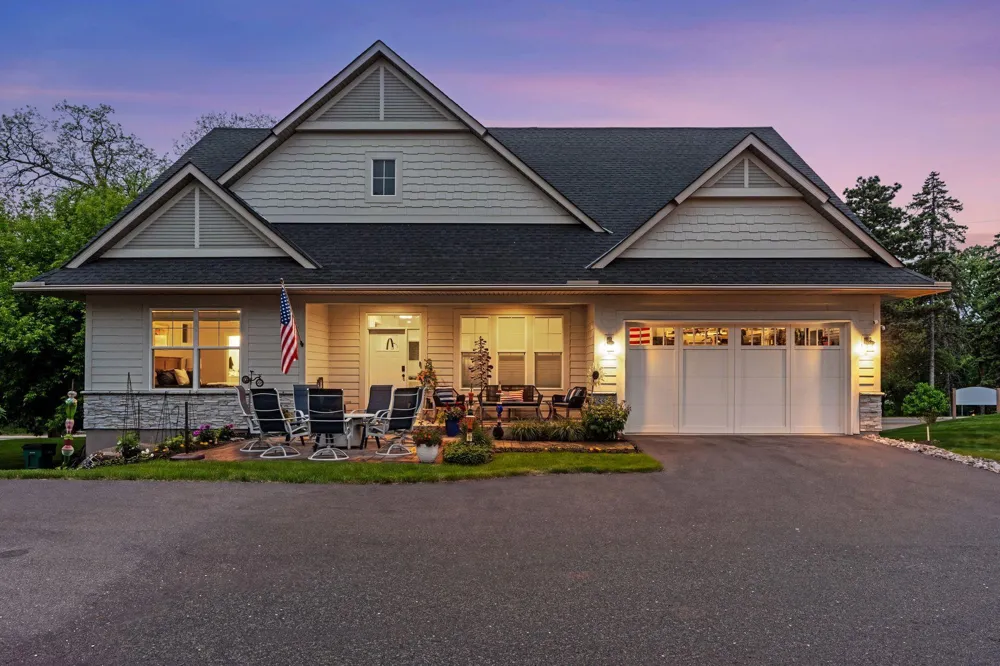 5525 Eden Prairie Road Minnetonka, MN 55345