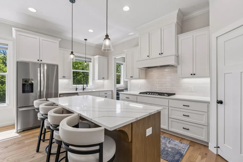 5525 Eden Prairie Road Minnetonka, MN 55345