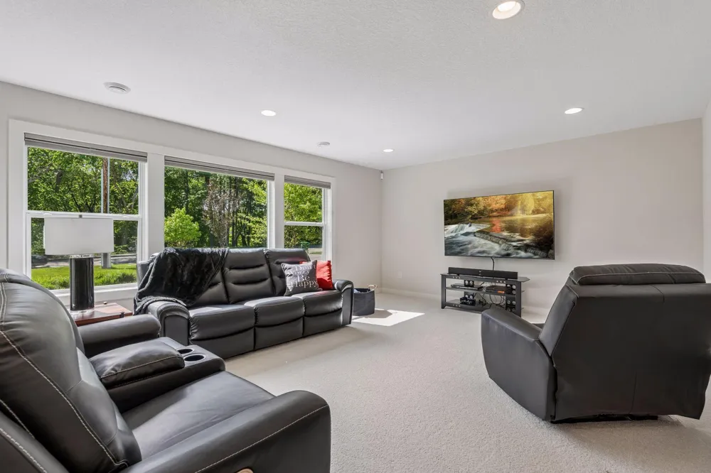 5525 Eden Prairie Road Minnetonka, MN 55345