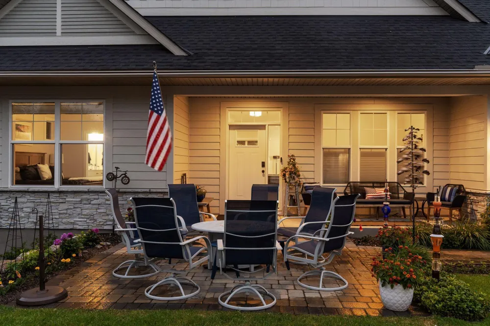 5525 Eden Prairie Road Minnetonka, MN 55345
