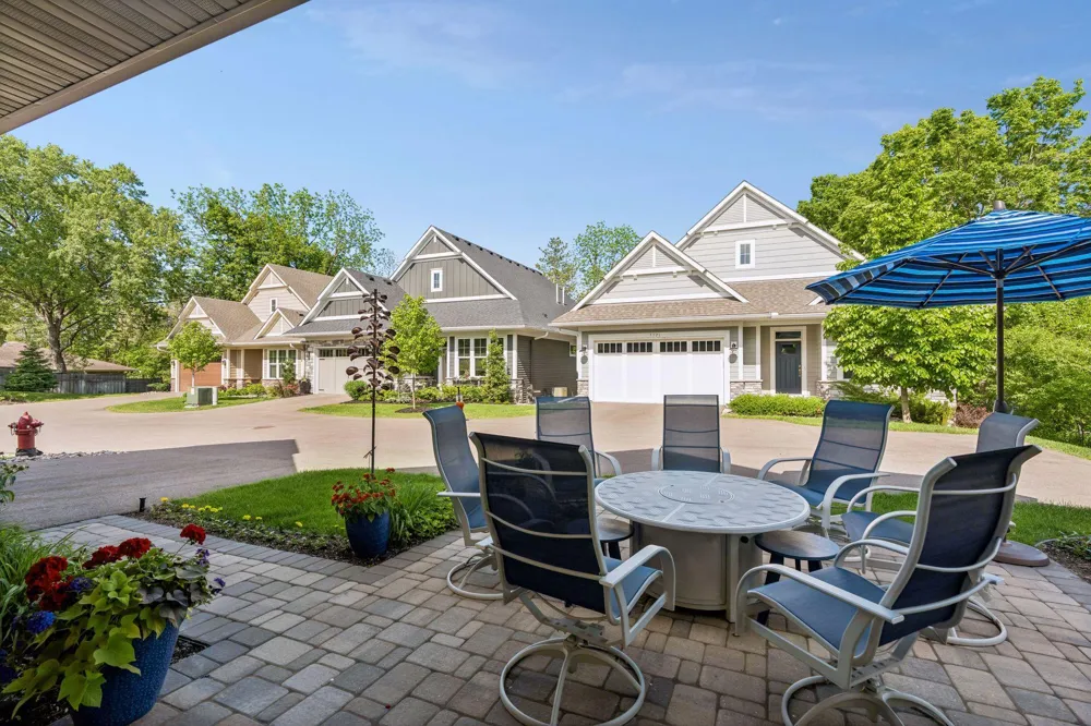5525 Eden Prairie Road Minnetonka, MN 55345