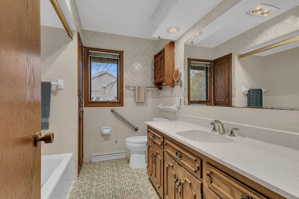 2426 Cooper Avenue S Saint Cloud, MN 56301